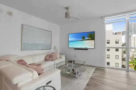 111 SE 8th Avenue Fort Lauderdale FL 33301