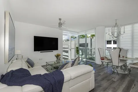 111 SE 8th Avenue Fort Lauderdale FL 33301