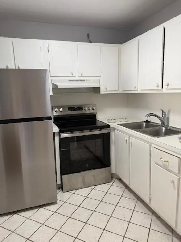3320 Lake Osborne Drive Lake Worth Beach FL 33461