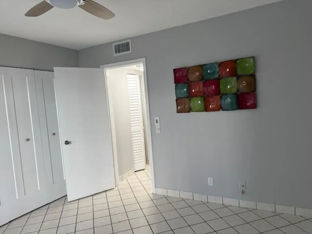 3320 Lake Osborne Drive Lake Worth Beach FL 33461