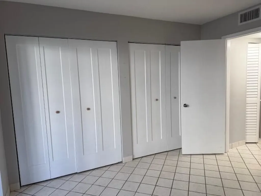 3320 Lake Osborne Drive Lake Worth Beach FL 33461