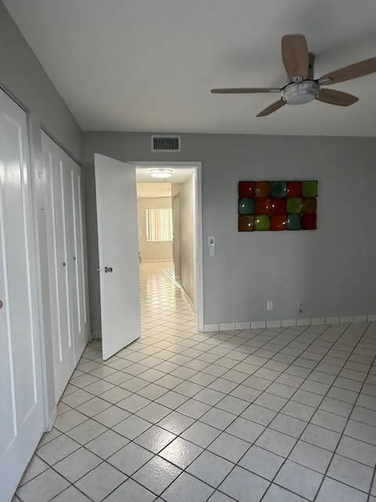 3320 Lake Osborne Drive Lake Worth Beach FL 33461