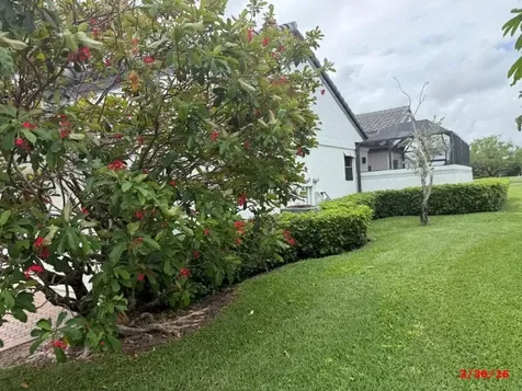 9 Windsor Lane Boynton Beach FL 33436