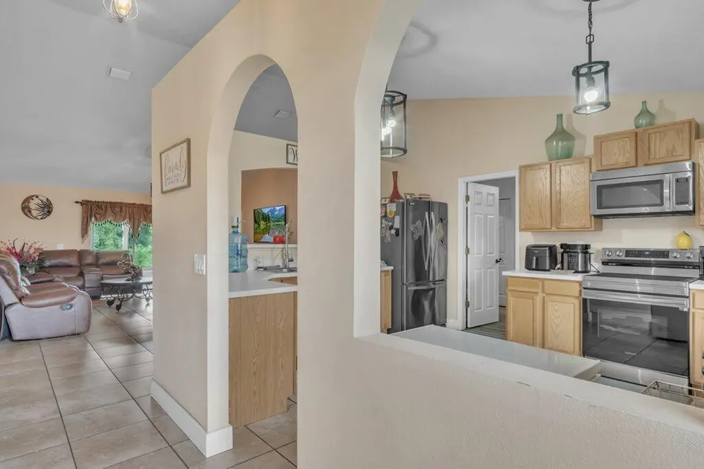 3011 NW 33rd Avenue Okeechobee FL 34972