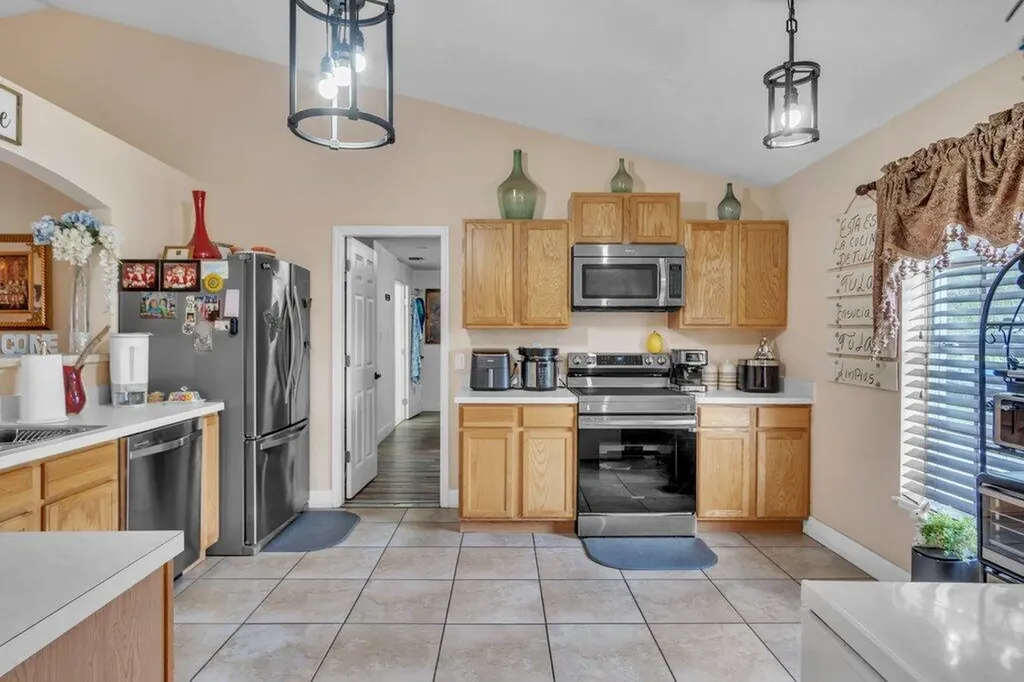 3011 NW 33rd Avenue Okeechobee FL 34972