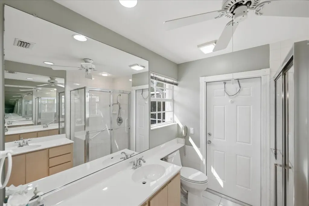 1253 NW Bentley Circle Port St Lucie FL 34986