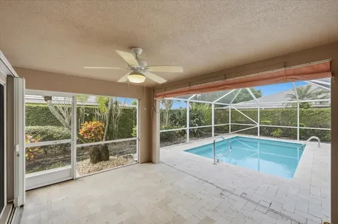 1253 NW Bentley Circle Port St Lucie FL 34986