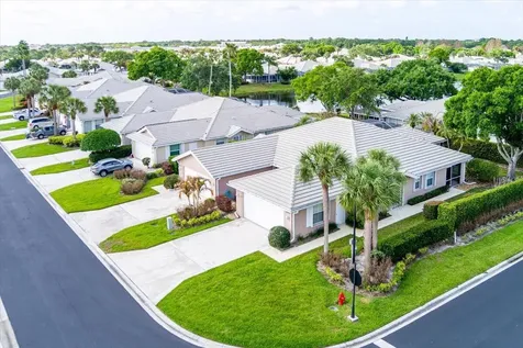 1253 NW Bentley Circle Port St Lucie FL 34986