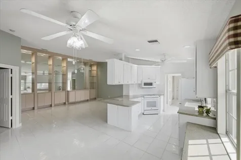 1253 NW Bentley Circle Port St Lucie FL 34986
