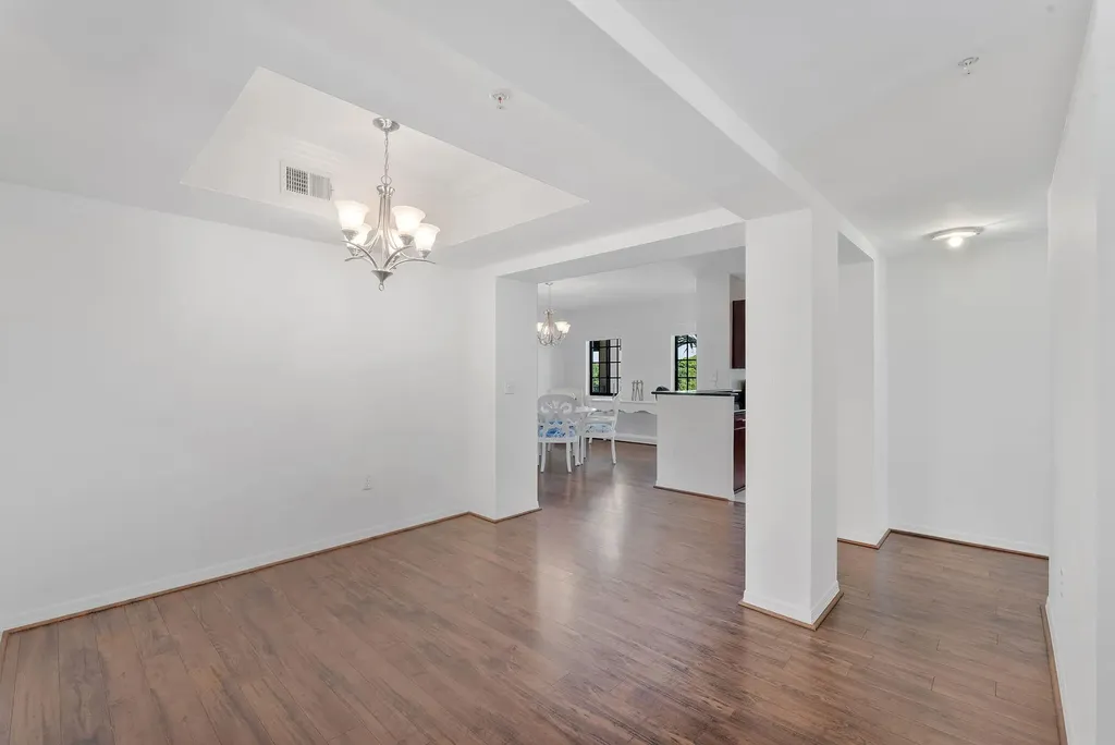 4905 Midtown Lane Palm Beach Gardens FL 33418