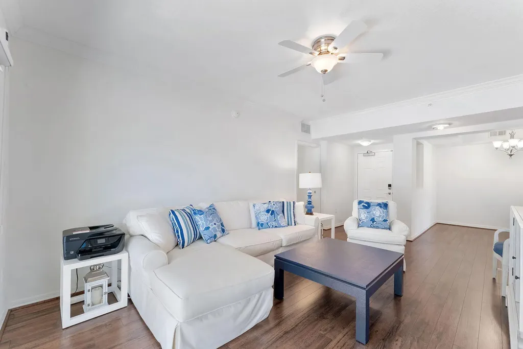 4905 Midtown Lane Palm Beach Gardens FL 33418