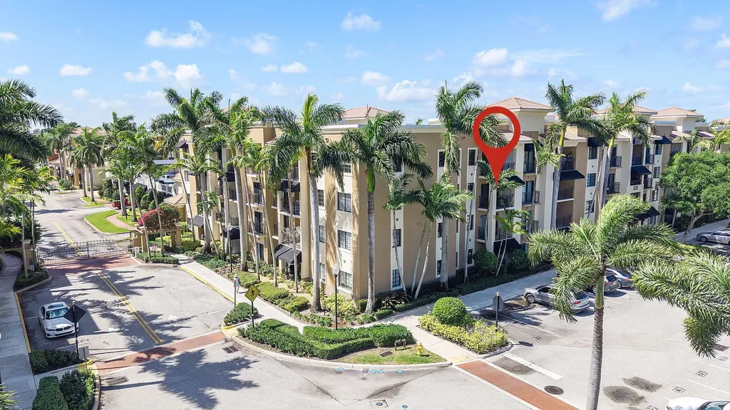 4905 Midtown Lane Palm Beach Gardens FL 33418