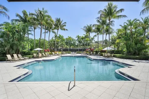 4905 Midtown Lane Palm Beach Gardens FL 33418