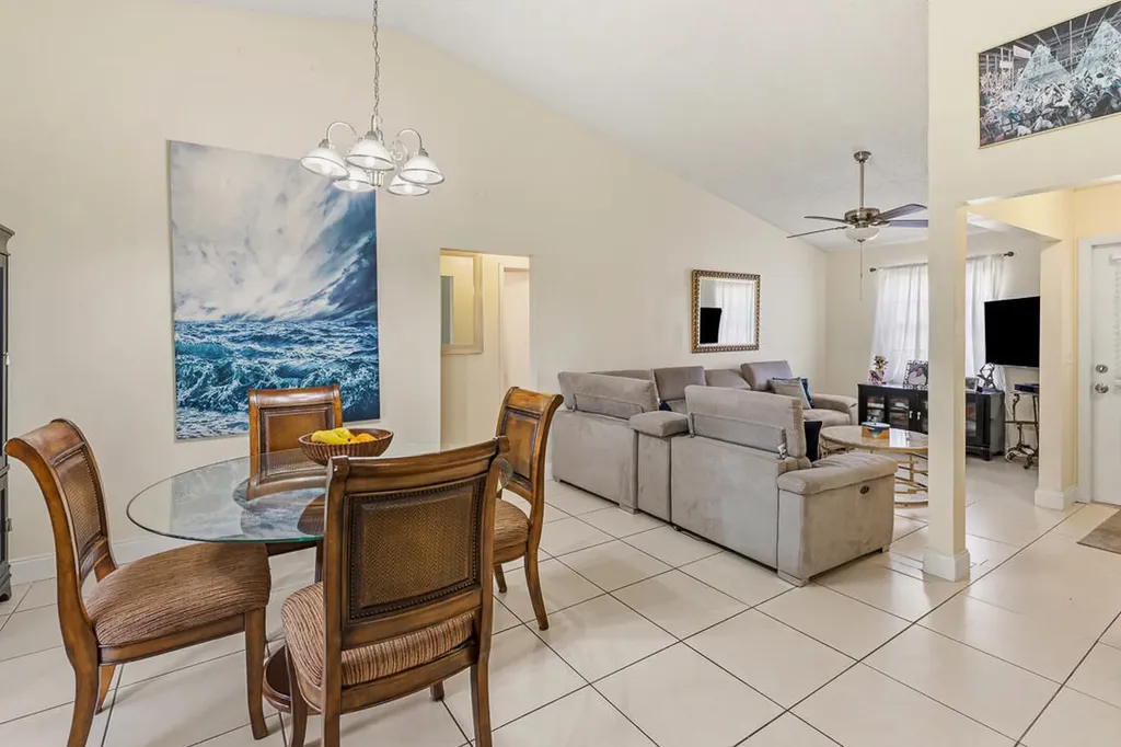 2363 SE Breckenridge Circle Port St Lucie FL 34952