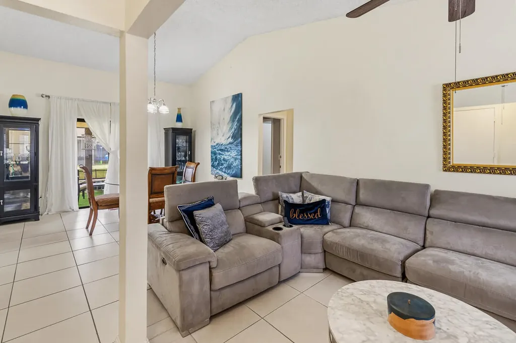 2363 SE Breckenridge Circle Port St Lucie FL 34952