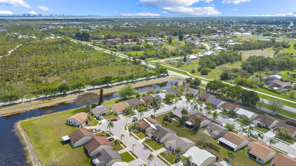 2363 SE Breckenridge Circle Port St Lucie FL 34952
