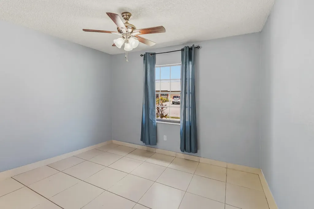 2363 SE Breckenridge Circle Port St Lucie FL 34952