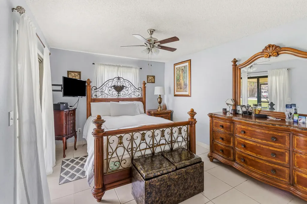 2363 SE Breckenridge Circle Port St Lucie FL 34952
