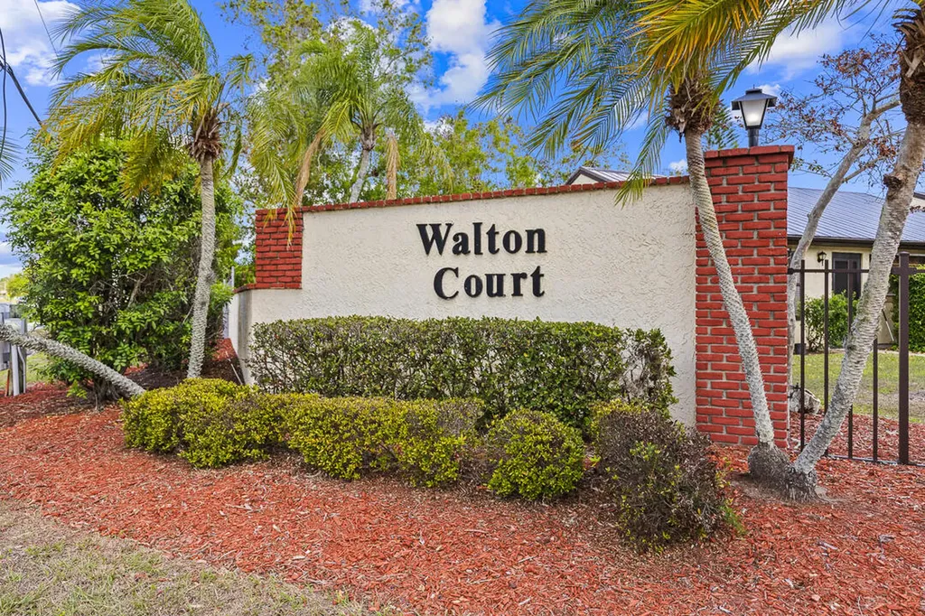 2363 SE Breckenridge Circle Port St Lucie FL 34952