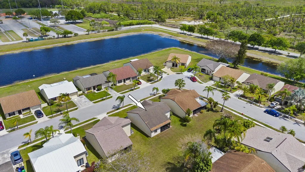 2363 SE Breckenridge Circle Port St Lucie FL 34952