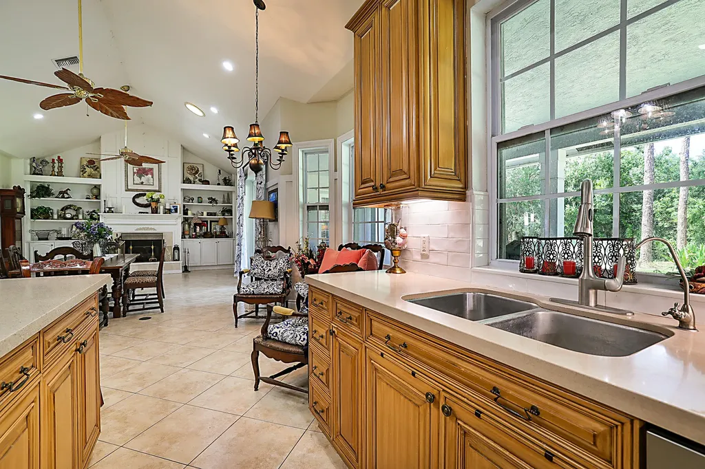 17887 N 68th Street Street N The Acreage FL 33470