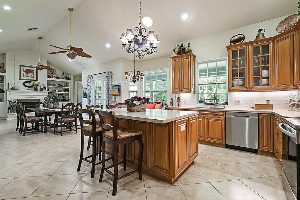 17887 N 68th Street Street N The Acreage FL 33470