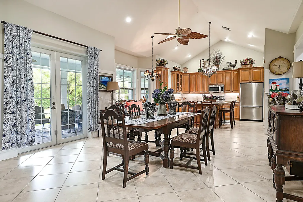 17887 N 68th Street Street N The Acreage FL 33470