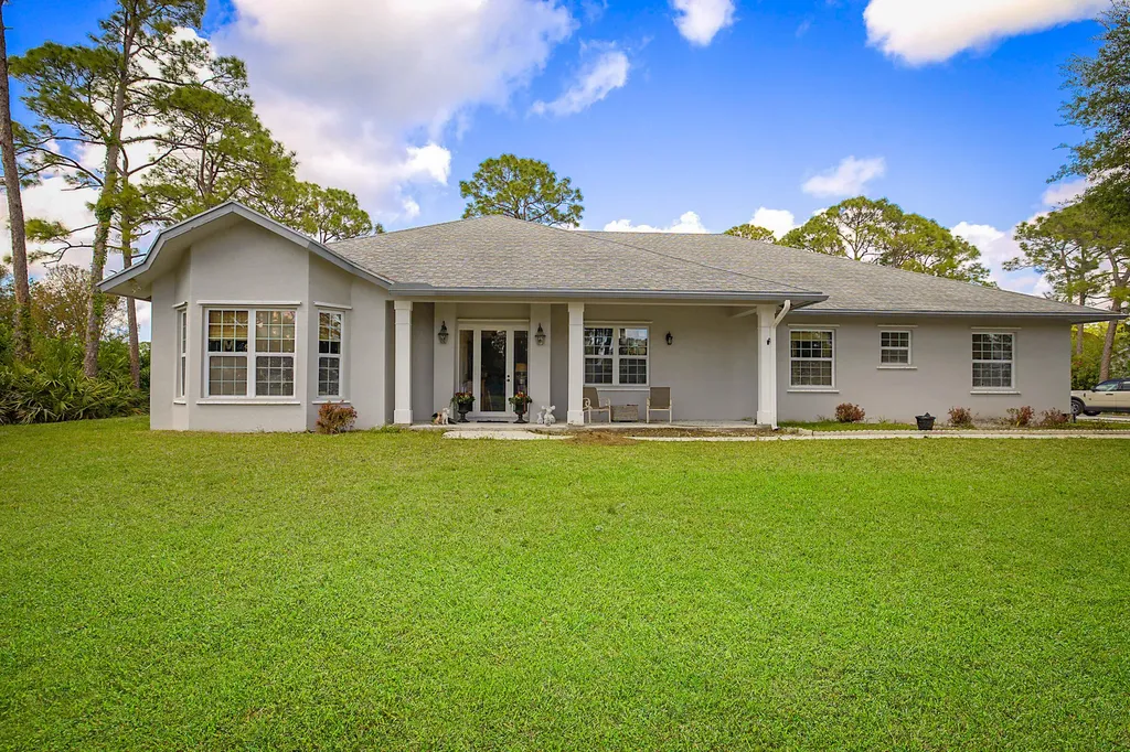 17887 N 68th Street Street N The Acreage FL 33470