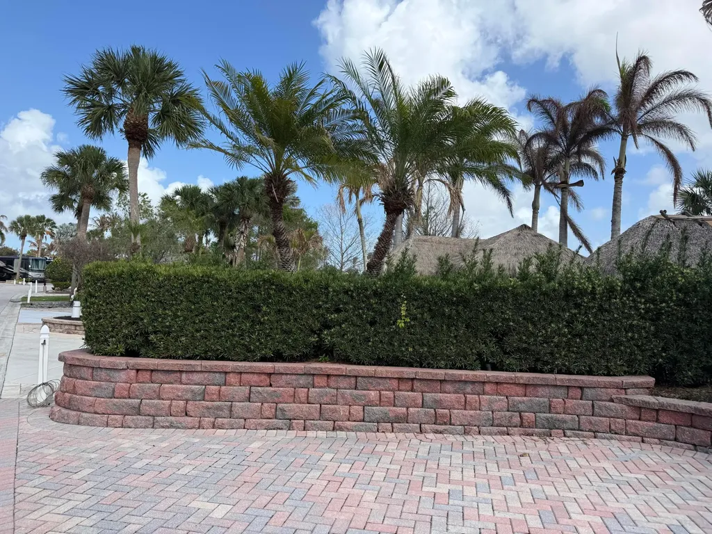 424 NW Chipshot Lane Port St Lucie FL 34986