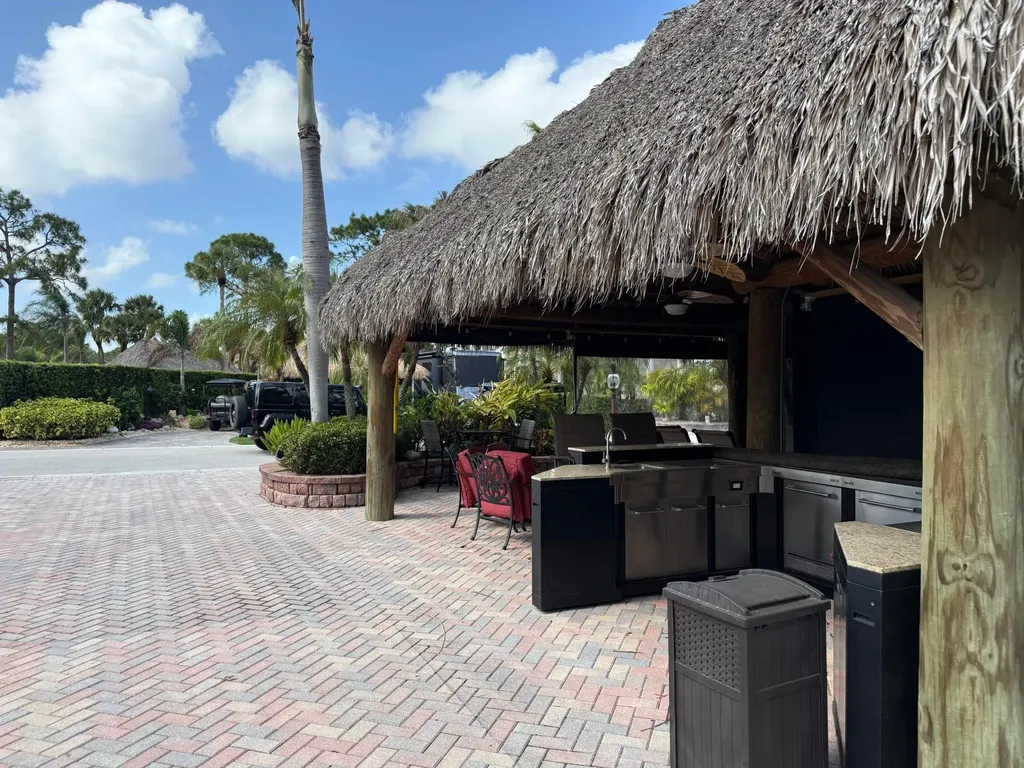424 NW Chipshot Lane Port St Lucie FL 34986
