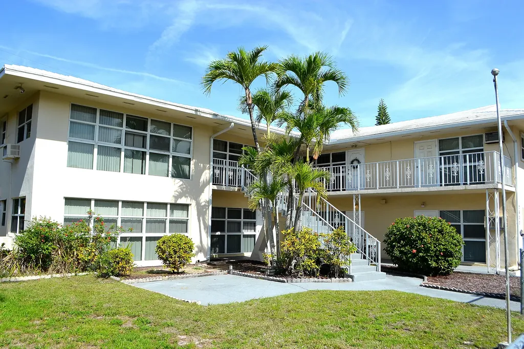 2633 Middle River Drive Fort Lauderdale FL 33306
