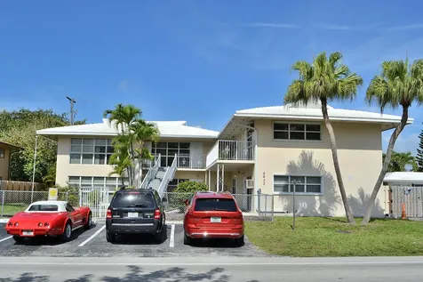 2633 Middle River Drive Fort Lauderdale FL 33306