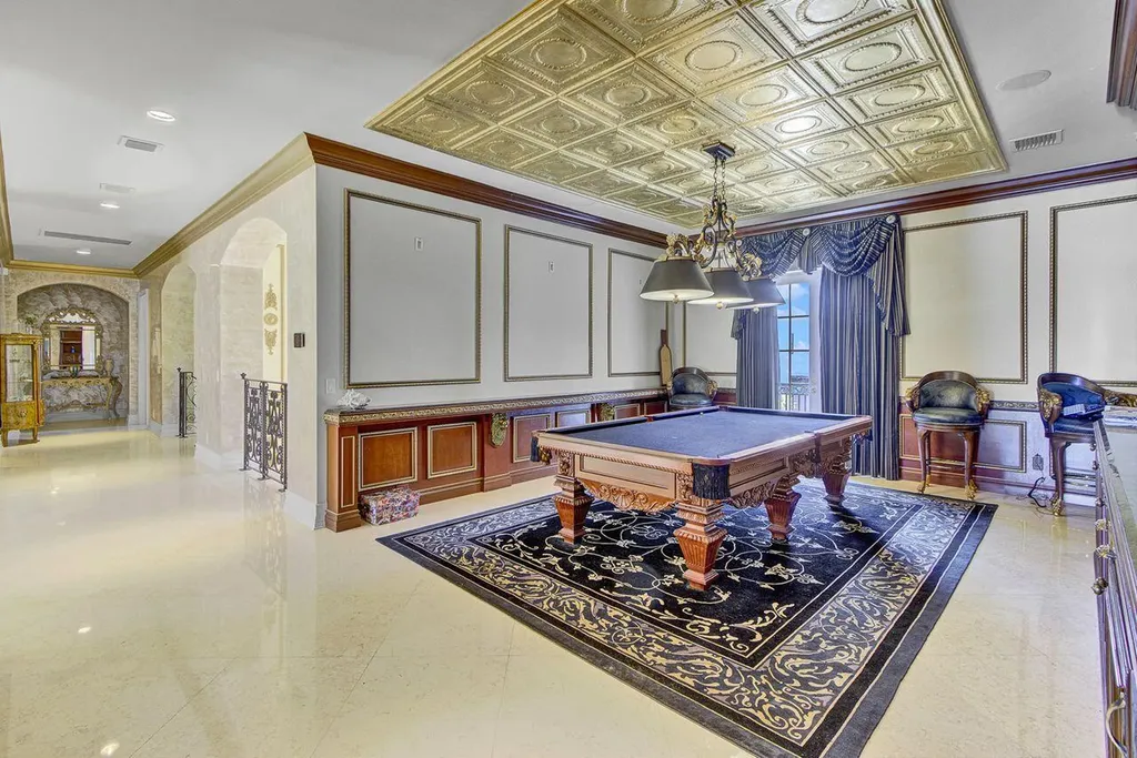 17730 Scarsdale Way Boca Raton FL 33496