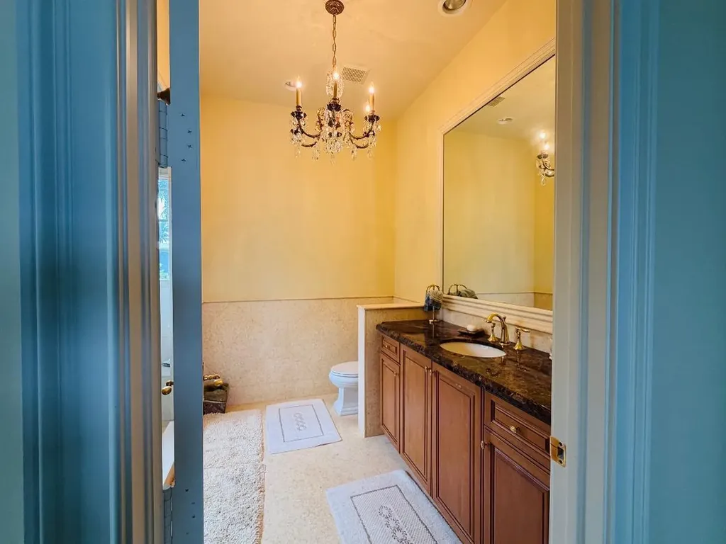 17730 Scarsdale Way Boca Raton FL 33496