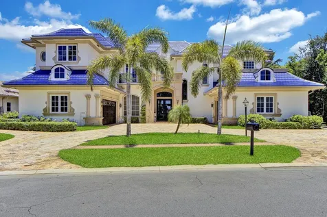 17730 Scarsdale Way Boca Raton FL 33496