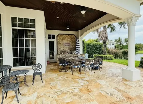 17730 Scarsdale Way Boca Raton FL 33496
