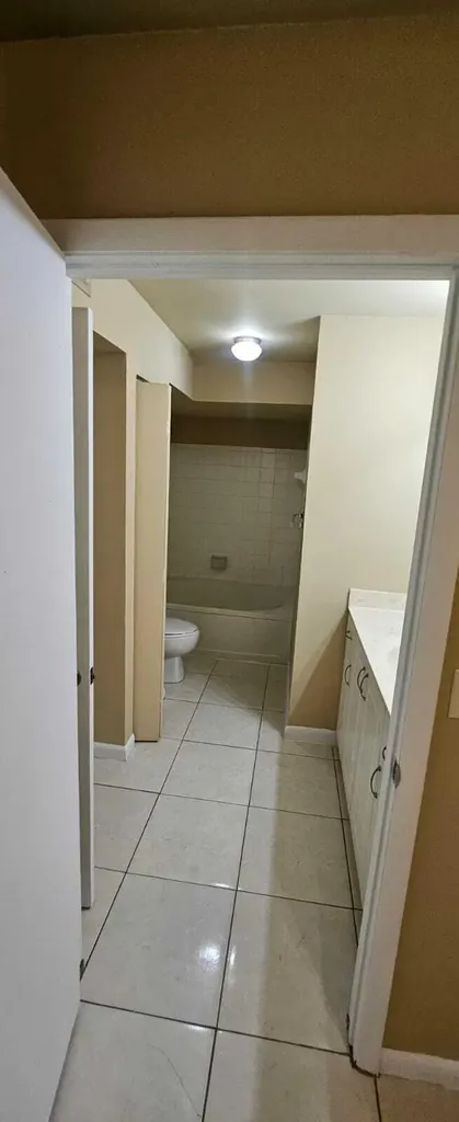 4767 Via Palm Lakes West Palm Beach FL 33417