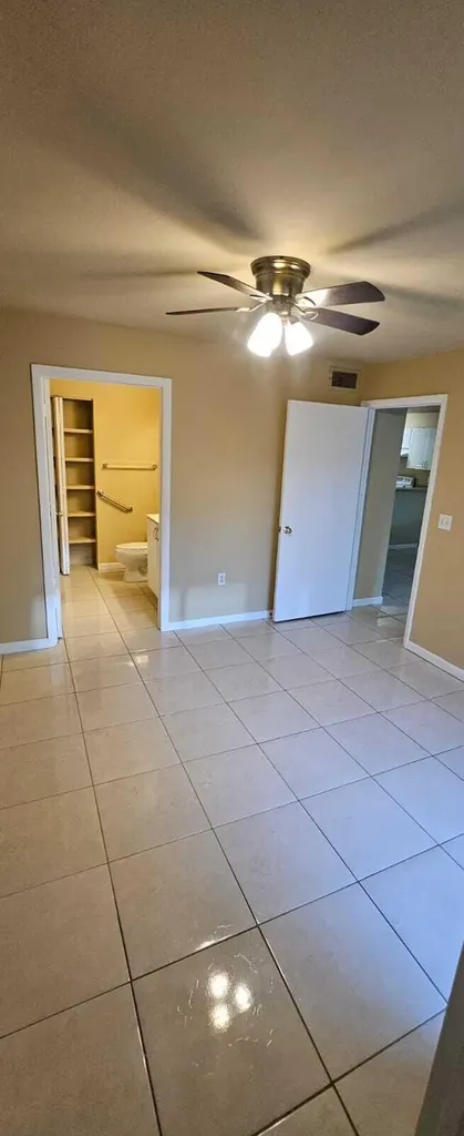 4767 Via Palm Lakes West Palm Beach FL 33417