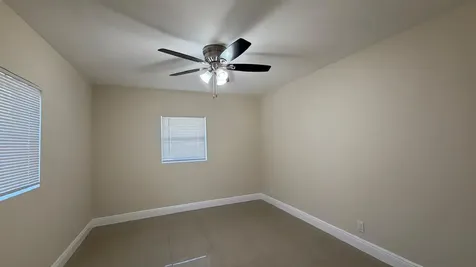4081 NW 35th Avenue Lauderdale Lakes FL 33309