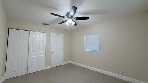 4081 NW 35th Avenue Lauderdale Lakes FL 33309
