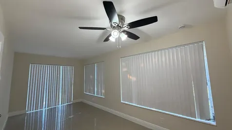 4081 NW 35th Avenue Lauderdale Lakes FL 33309