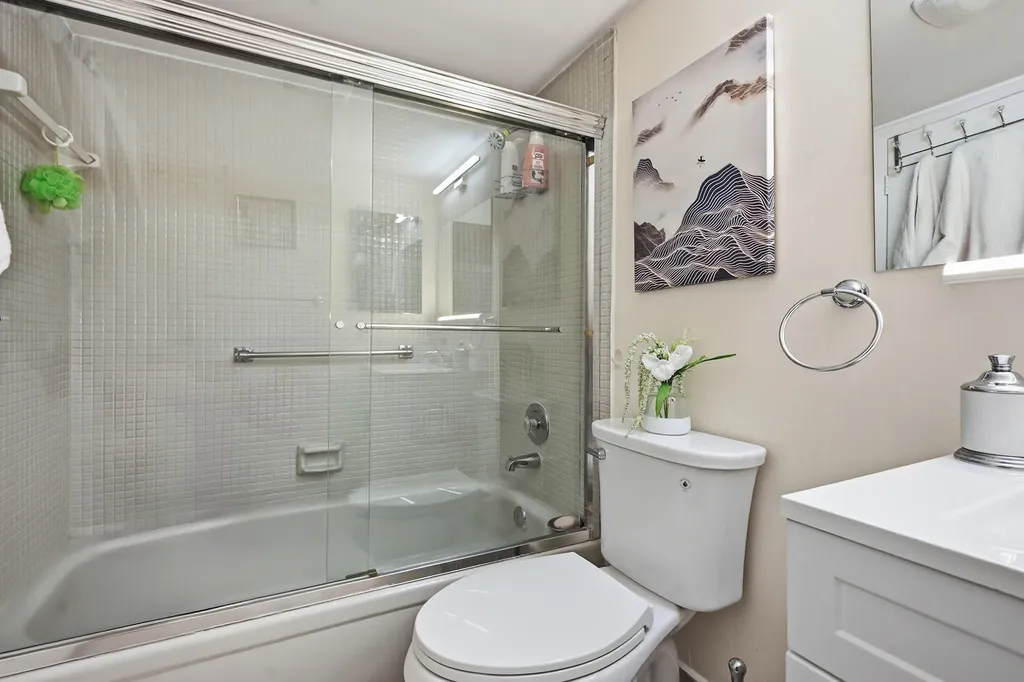 314 Brighton Boca Raton FL 33434