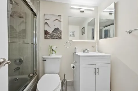 314 Brighton Boca Raton FL 33434