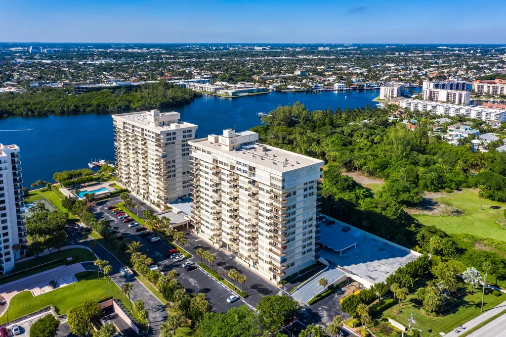 2121 N Ocean Boulevard Boca Raton FL 33431