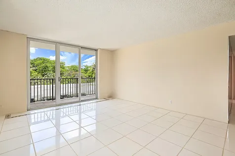 2121 N Ocean Boulevard Boca Raton FL 33431