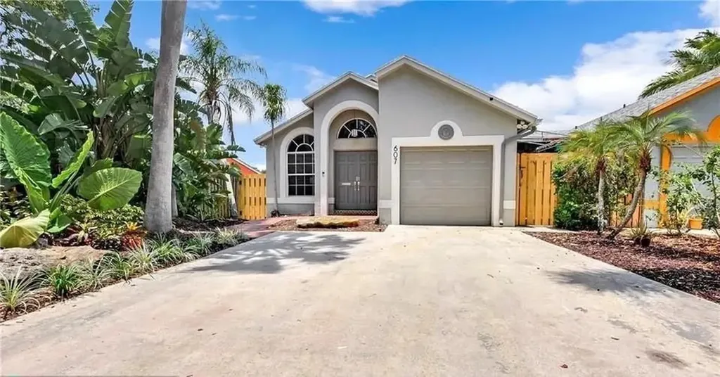 607 SW 15th Street Fort Lauderdale FL 33315