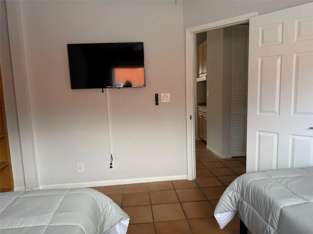 607 SW 15th Street Fort Lauderdale FL 33315