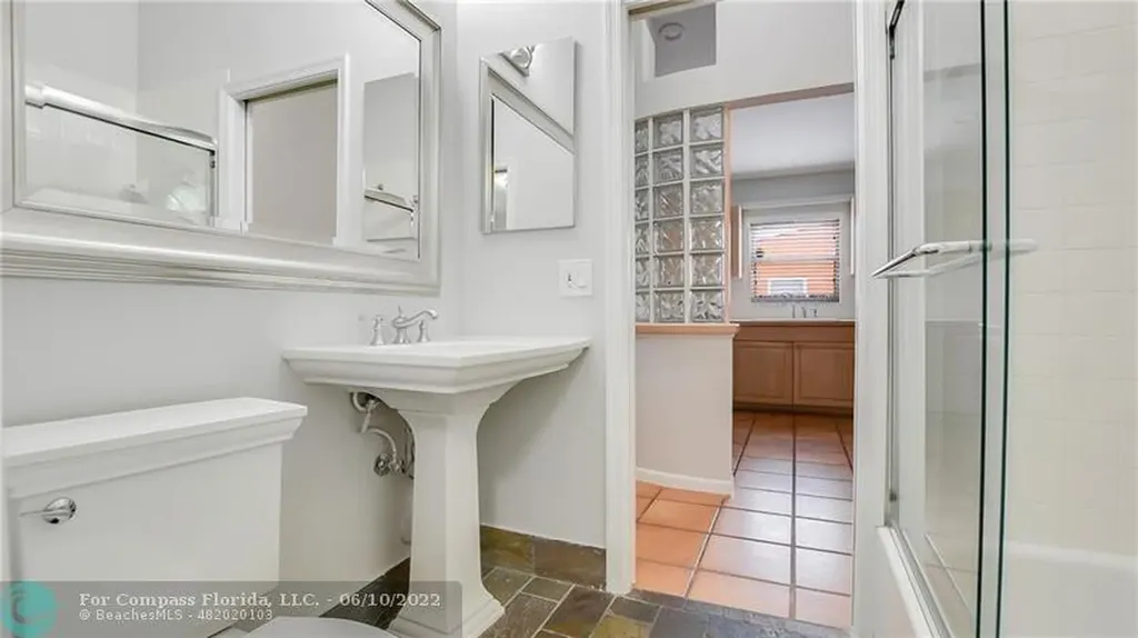 607 SW 15th Street Fort Lauderdale FL 33315