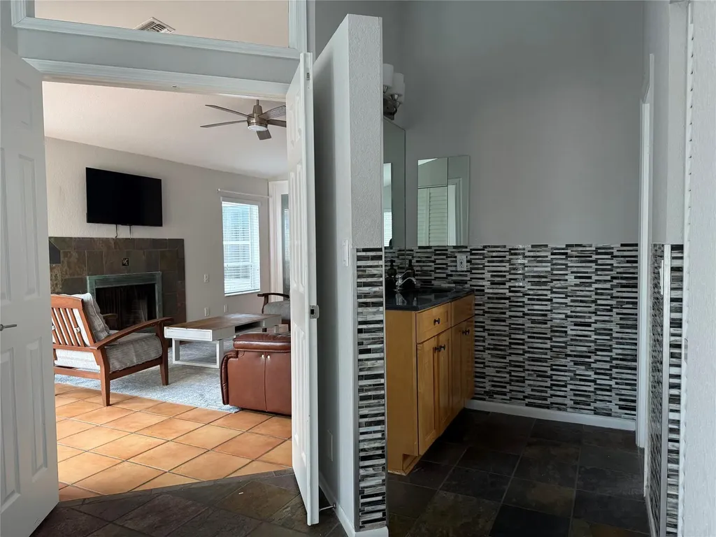607 SW 15th Street Fort Lauderdale FL 33315