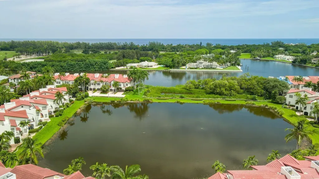 1527 Estuary Trail Delray Beach FL 33483